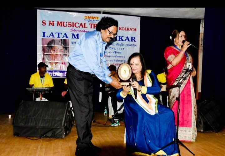 Lata Mangeshkar Award